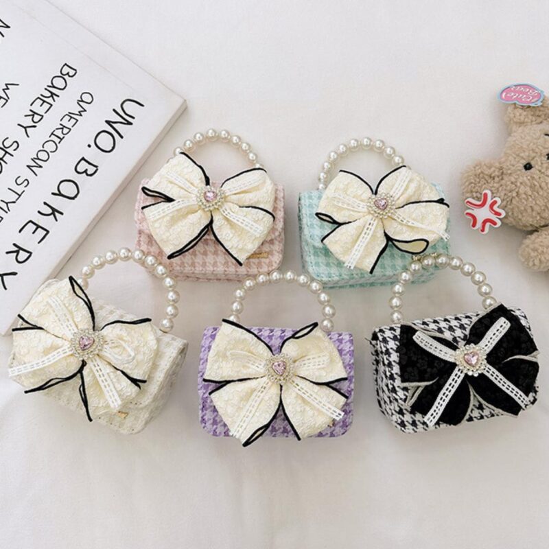 Detska-oficialna-mini-chanta-Bow